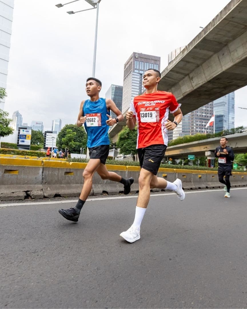 about image soekarno run